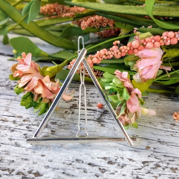 Silver Triangle Geometric Hair Barrette - Picture 2 of 7